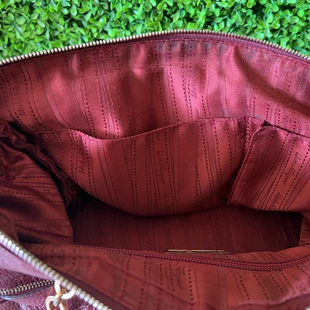Salvatore Ferragamo Leather Shoulder Bag -
Burgundy - Picture 9 of 10